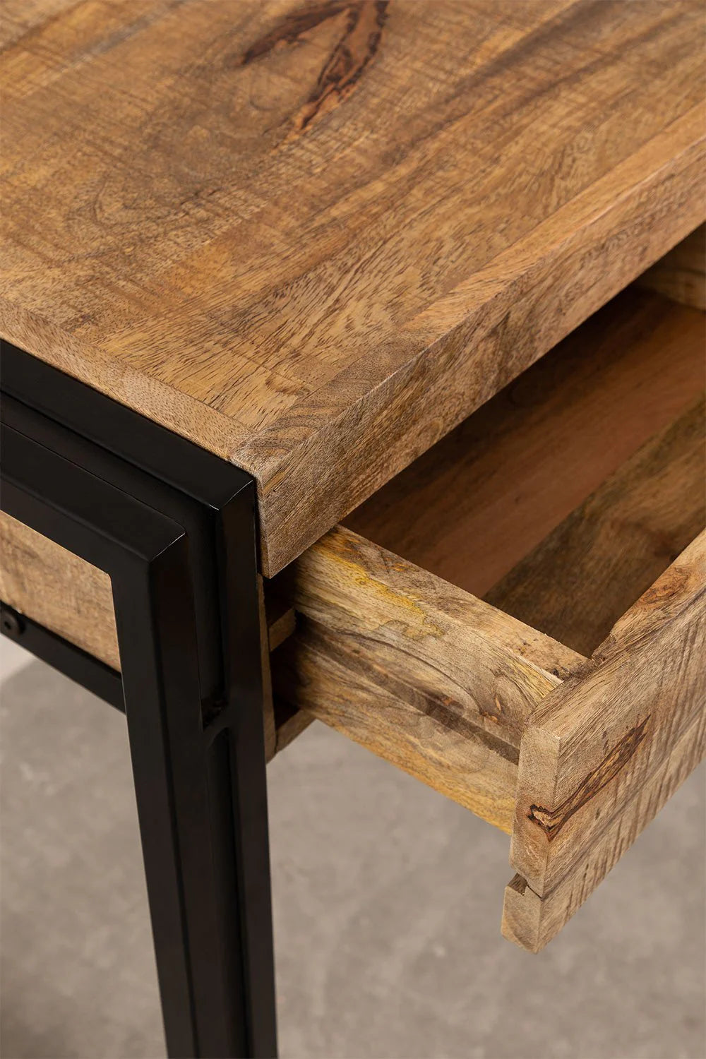 Diana Study Desk