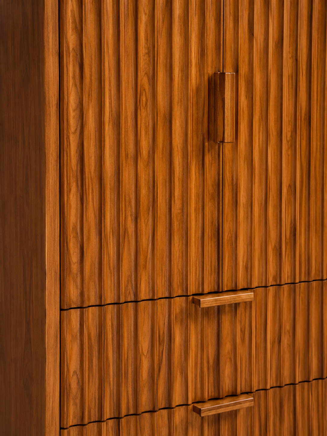 Modern Fluted Wooden Wardrobe with Drawers